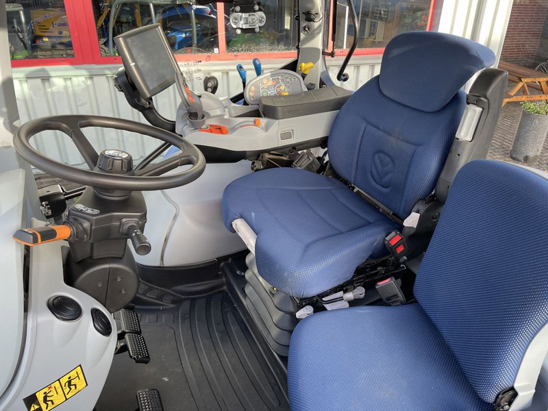 New Holland T5.130 AC Stage V - Tractor: foto 5 New Holland T5.130 AC Stage V - Tractor: foto 5