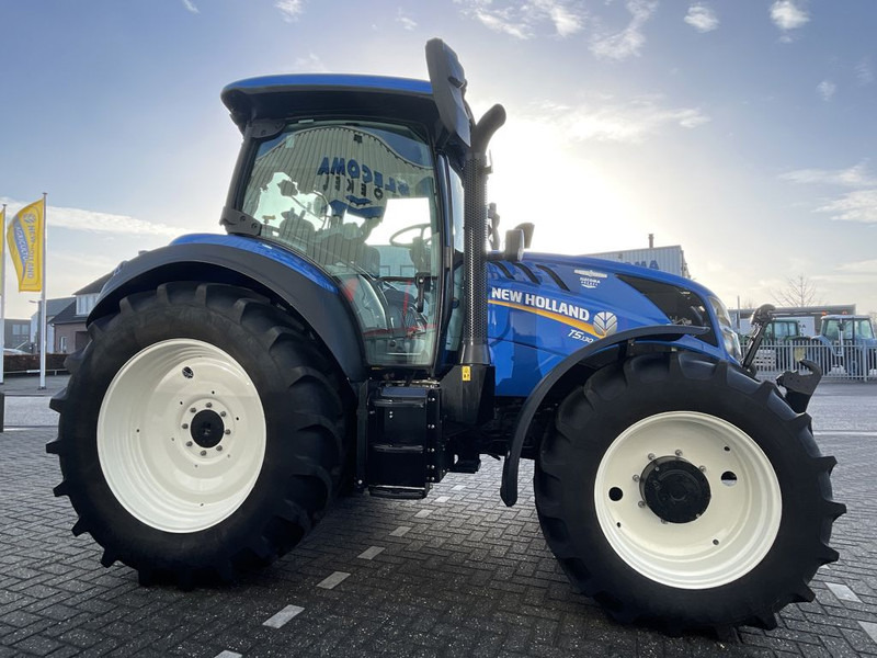 New Holland T5.130 AC Stage V - Tractor: foto 3 New Holland T5.130 AC Stage V - Tractor: foto 3