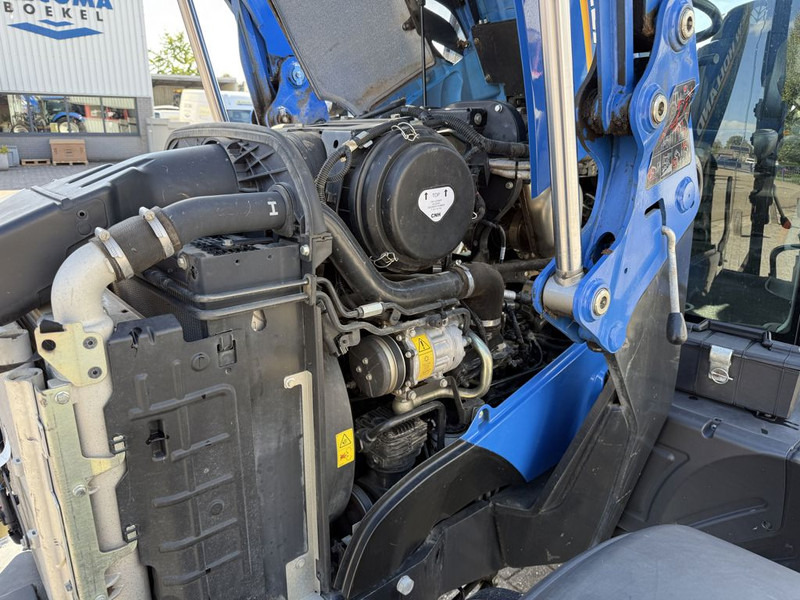 Tractor New Holland T6.165 AC + TL750 Voorlader: foto 13 Tractor New Holland T6.165 AC + TL750 Voorlader: foto 13