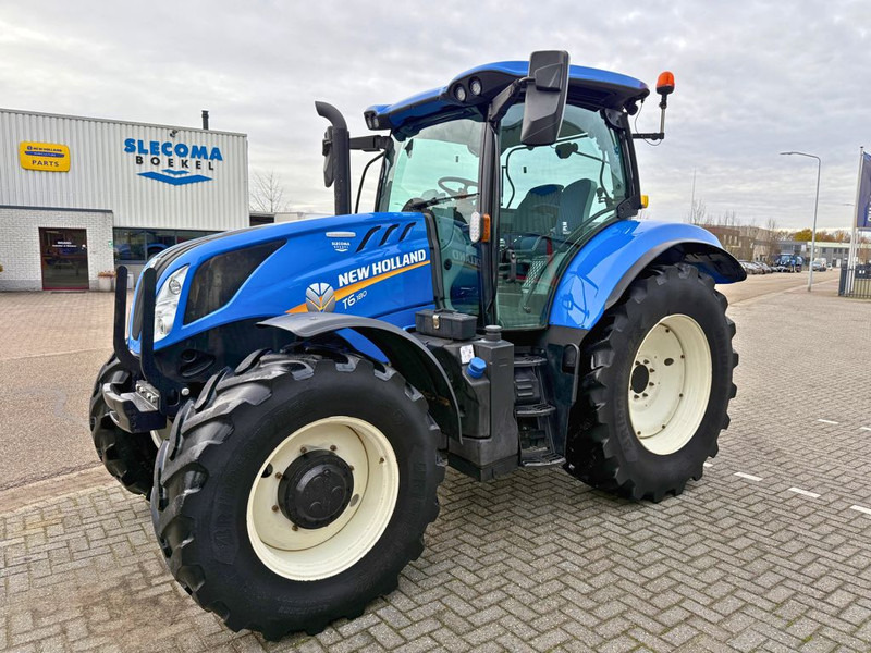New Holland T6.180 DYN Stage V - Tractor: foto 1 New Holland T6.180 DYN Stage V - Tractor: foto 1