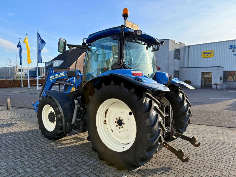 New Holland T6010 Plus + 750TL Voorlader - Tractor: foto 2 New Holland T6010 Plus + 750TL Voorlader - Tractor: foto 2