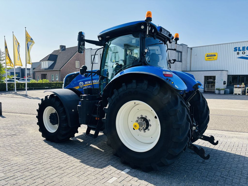 New Holland T7.245 AC Stage V + RTK - Tractor: foto 2 New Holland T7.245 AC Stage V + RTK - Tractor: foto 2