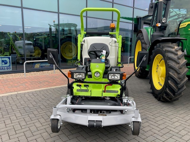 Grillo FD900 Outfront Cut & Collect - Cortacésped: foto 3 Grillo FD900 Outfront Cut & Collect - Cortacésped: foto 3