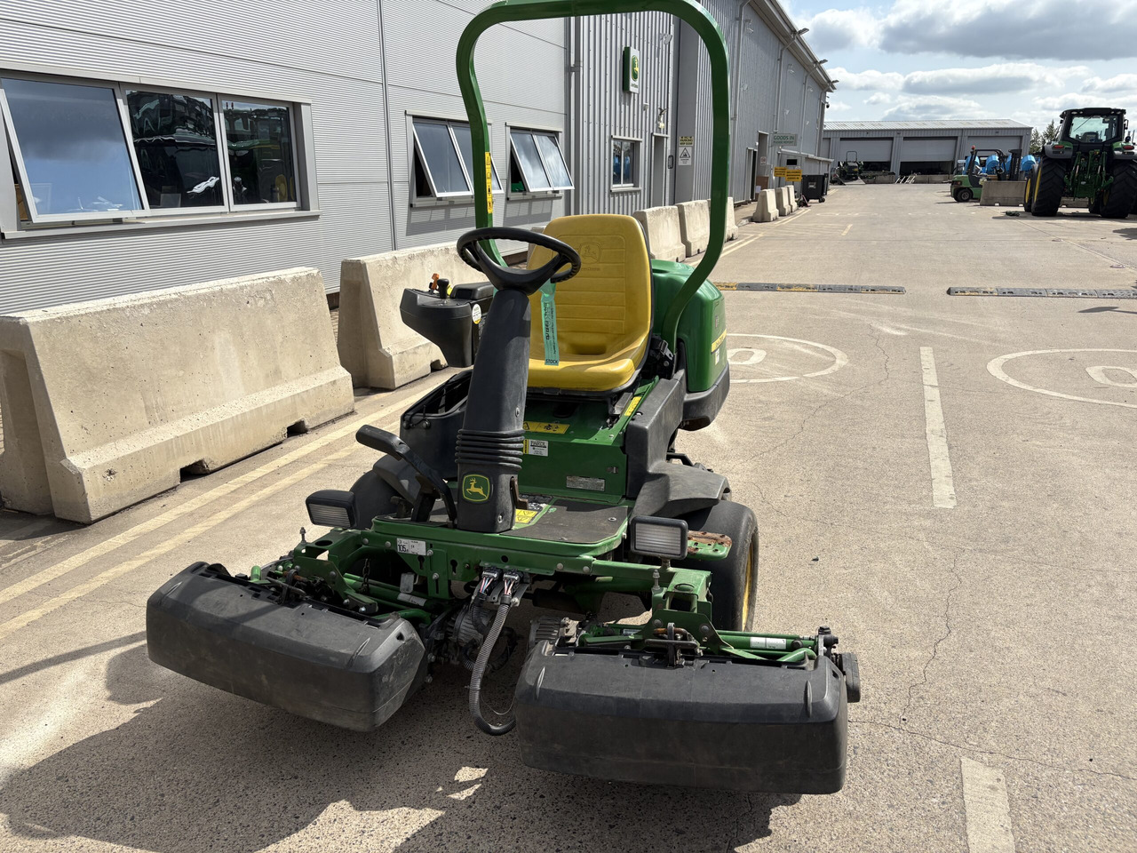 John Deere 2500E Greens Triple - Cortacésped: foto 2 John Deere 2500E Greens Triple - Cortacésped: foto 2