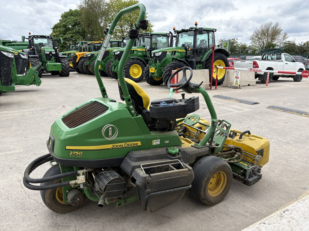 John Deere 2750E Triplex - Cortacésped: foto 2 John Deere 2750E Triplex - Cortacésped: foto 2