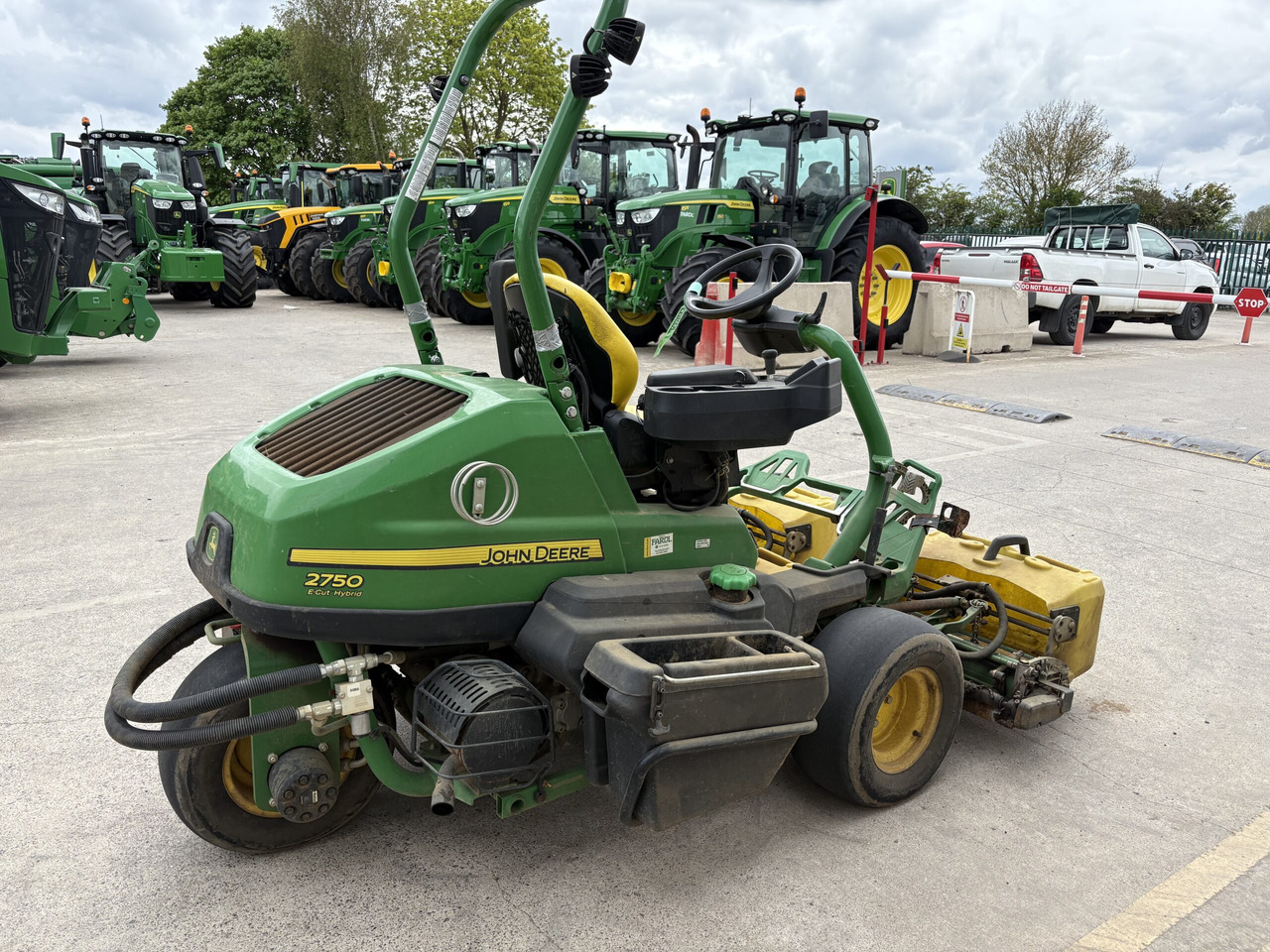 John Deere 2750E Triplex - Cortacésped: foto 2 John Deere 2750E Triplex - Cortacésped: foto 2