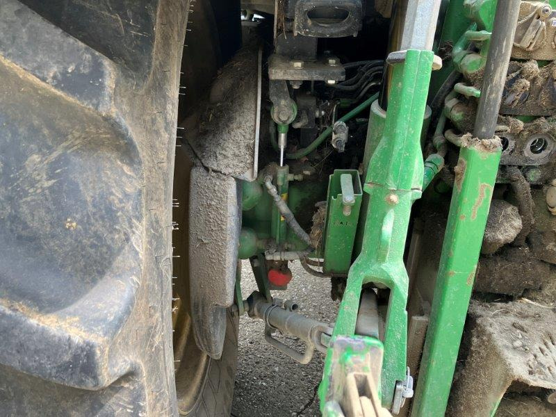 John Deere 6130R - Tractor: foto 5 John Deere 6130R - Tractor: foto 5