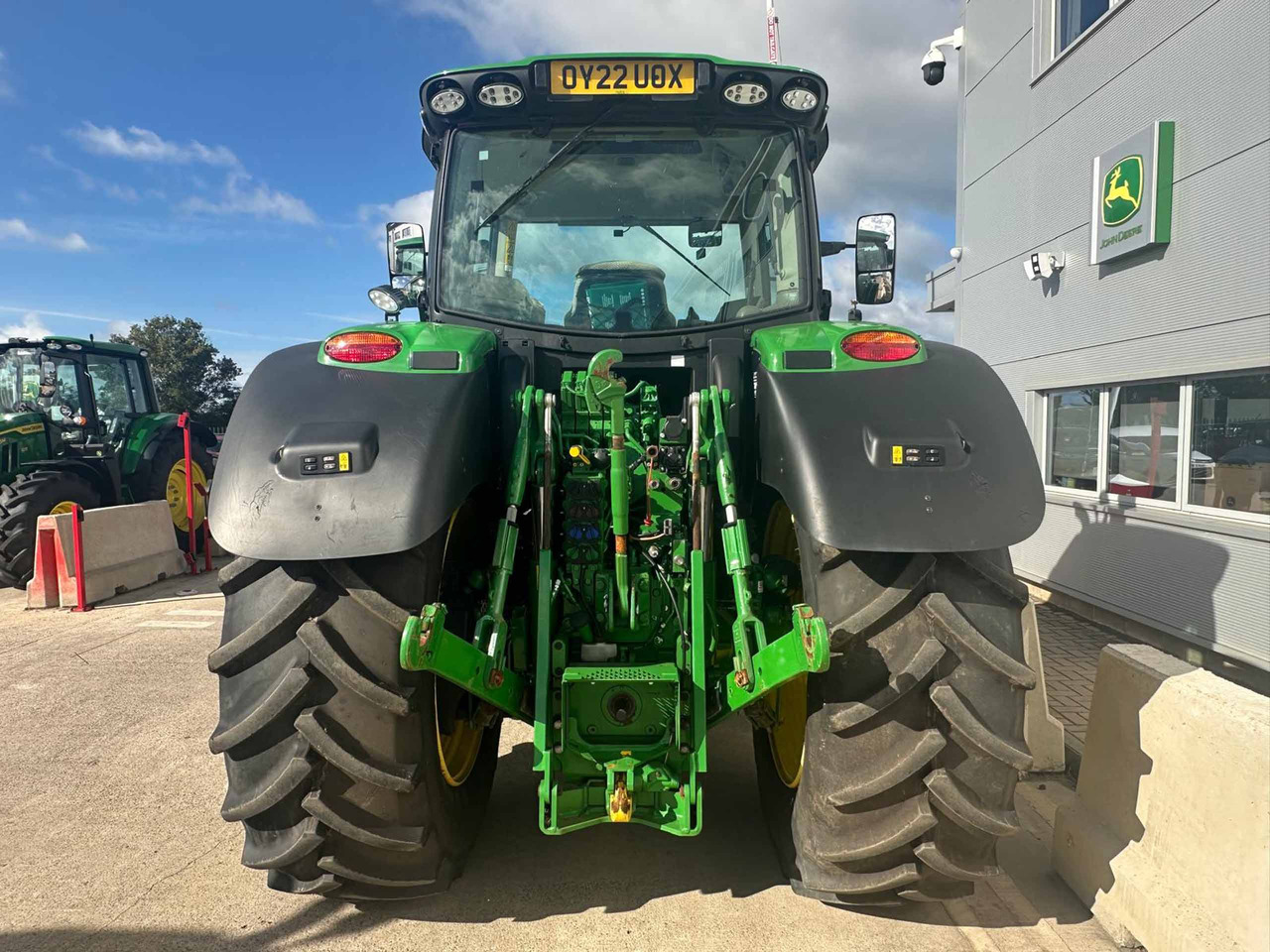 John Deere 6215R - Tractor: foto 3 John Deere 6215R - Tractor: foto 3
