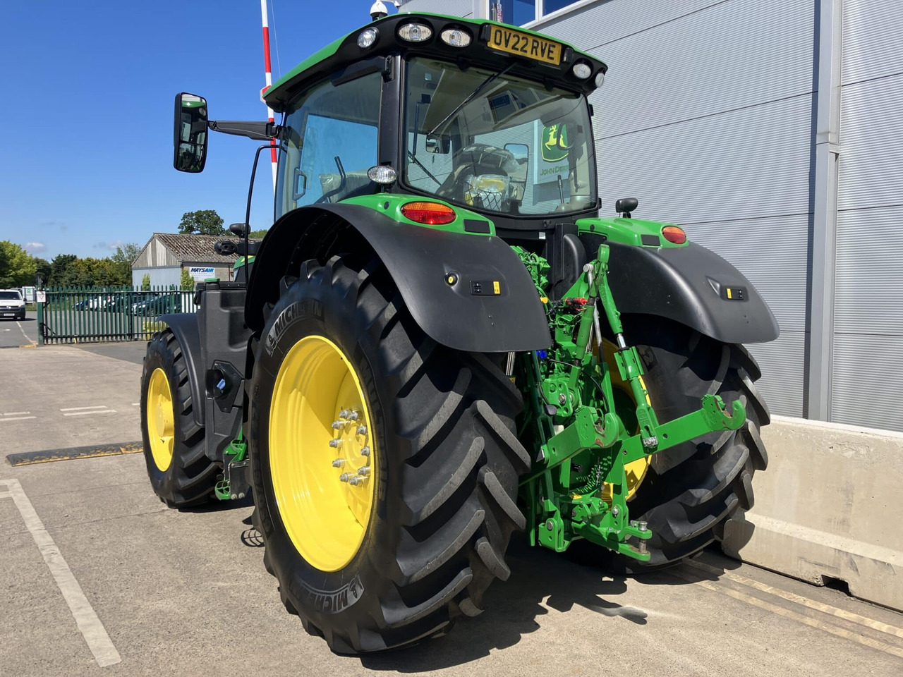 John Deere 6215R - Tractor: foto 3 John Deere 6215R - Tractor: foto 3