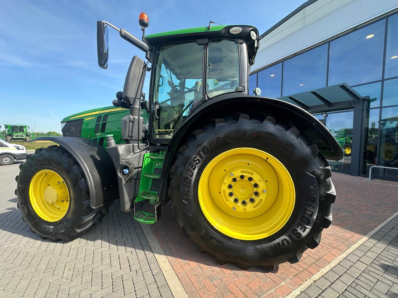 John Deere 6250R - Tractor: foto 5 John Deere 6250R - Tractor: foto 5