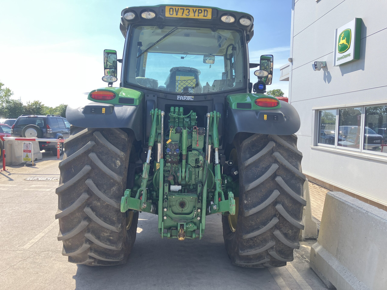 John Deere 6R 185 - Tractor: foto 4 John Deere 6R 185 - Tractor: foto 4