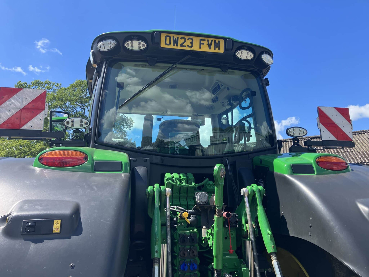 Tractor John Deere 6R 215: foto 17