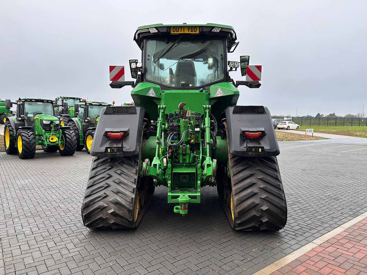 John Deere 8RX 370 - Tractor: foto 3 John Deere 8RX 370 - Tractor: foto 3
