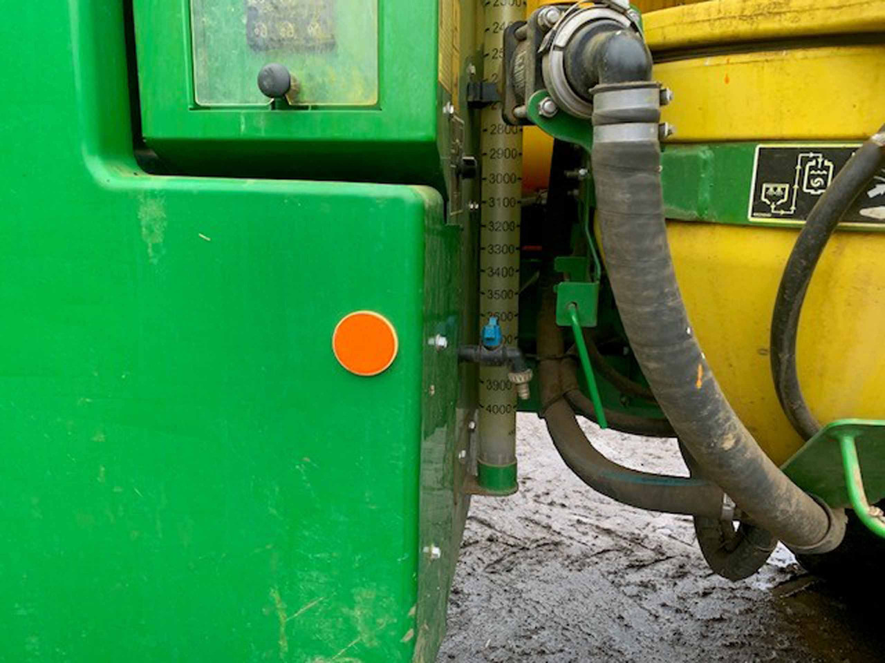 John Deere R4040i - Pulverizador: foto 4 John Deere R4040i - Pulverizador: foto 4