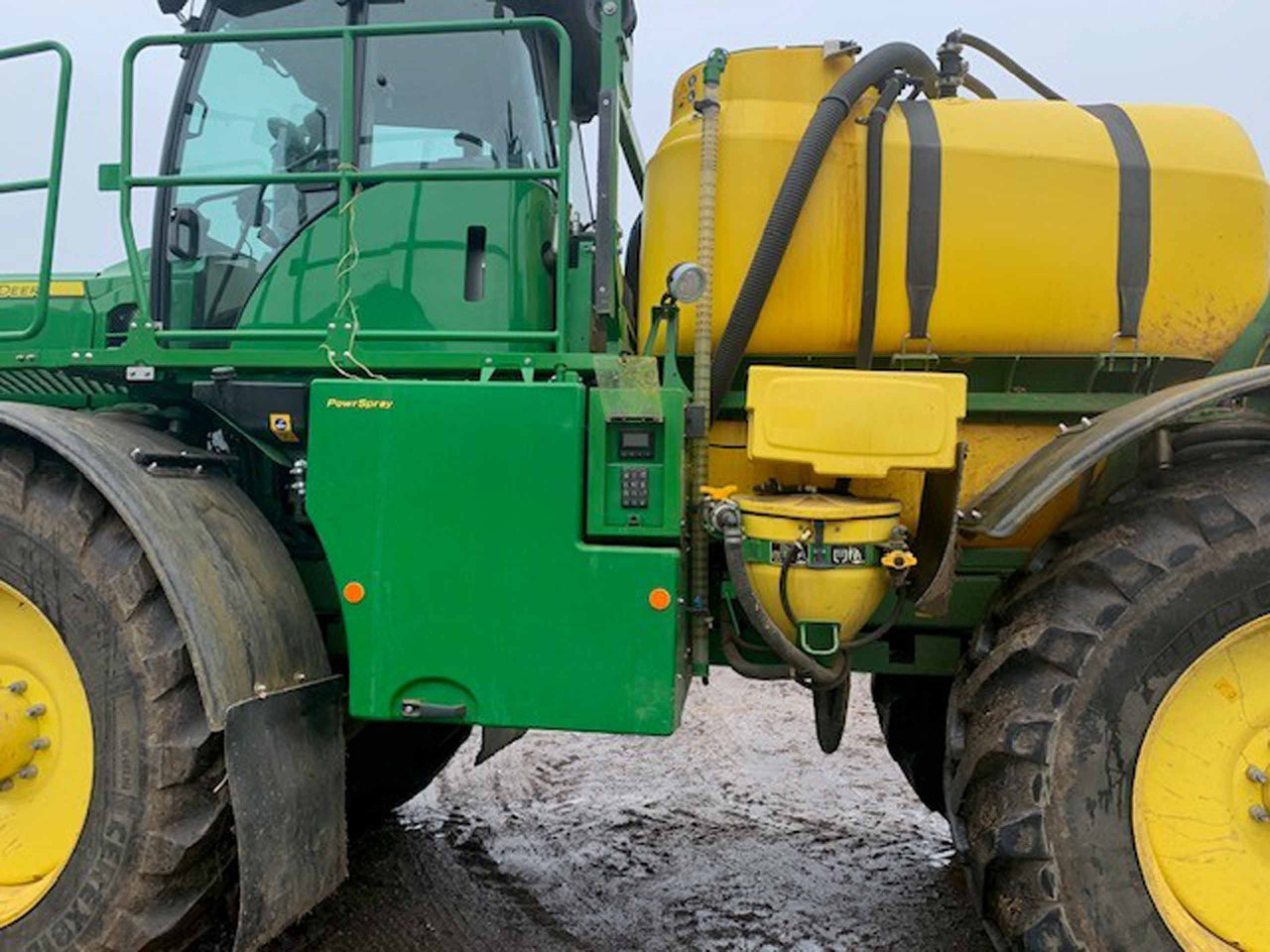 John Deere R4040i - Pulverizador: foto 2 John Deere R4040i - Pulverizador: foto 2