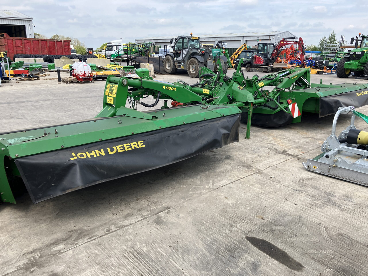 John Deere Rear R950R Mower Conditioners - Maquinaria de henificación: foto 4 John Deere Rear R950R Mower Conditioners - Maquinaria de henificación: foto 4