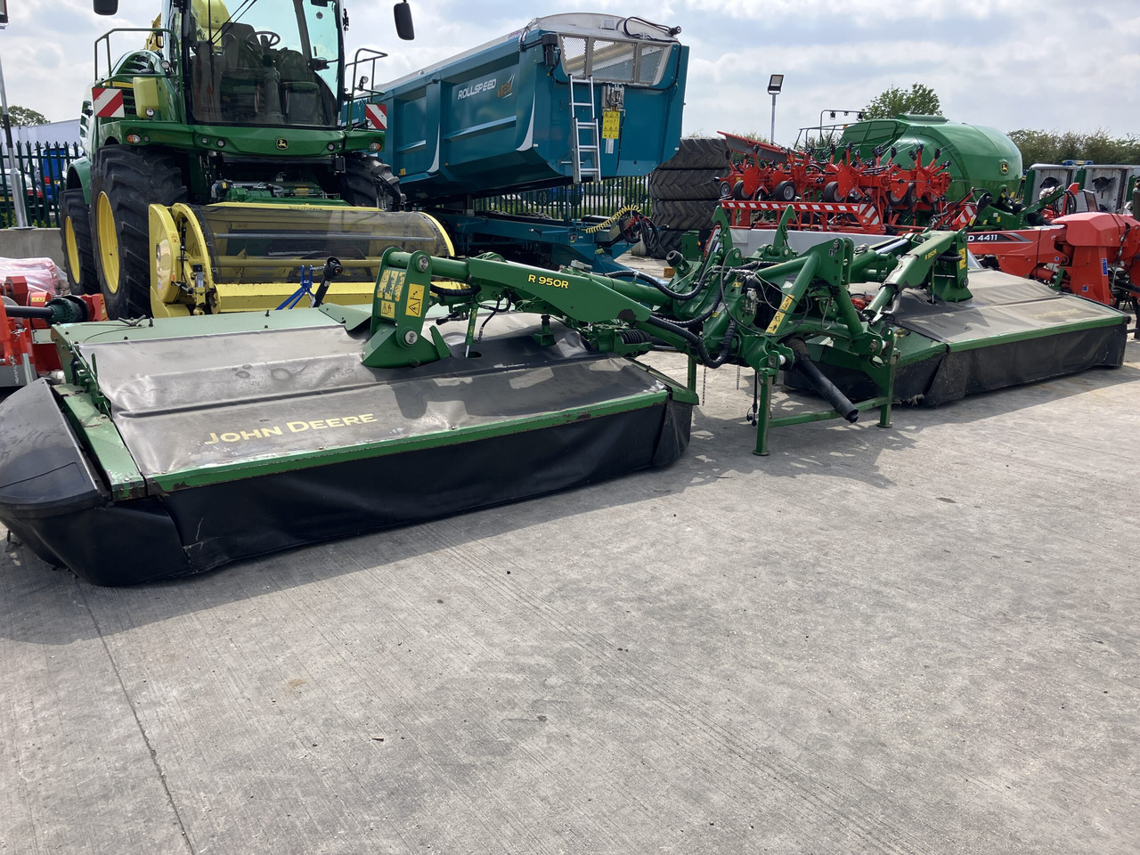 John Deere Rear R950R Mower Conditioners - Maquinaria de henificación: foto 1 John Deere Rear R950R Mower Conditioners - Maquinaria de henificación: foto 1