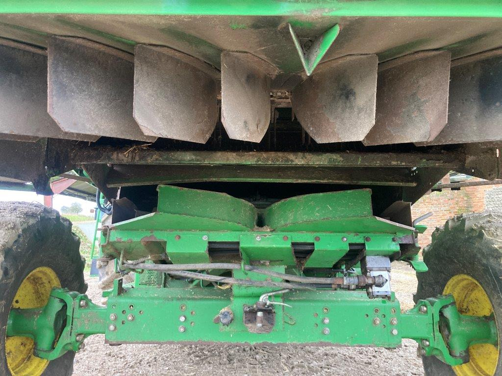 John Deere S690i HM - Cosechadora de granos: foto 5 John Deere S690i HM - Cosechadora de granos: foto 5