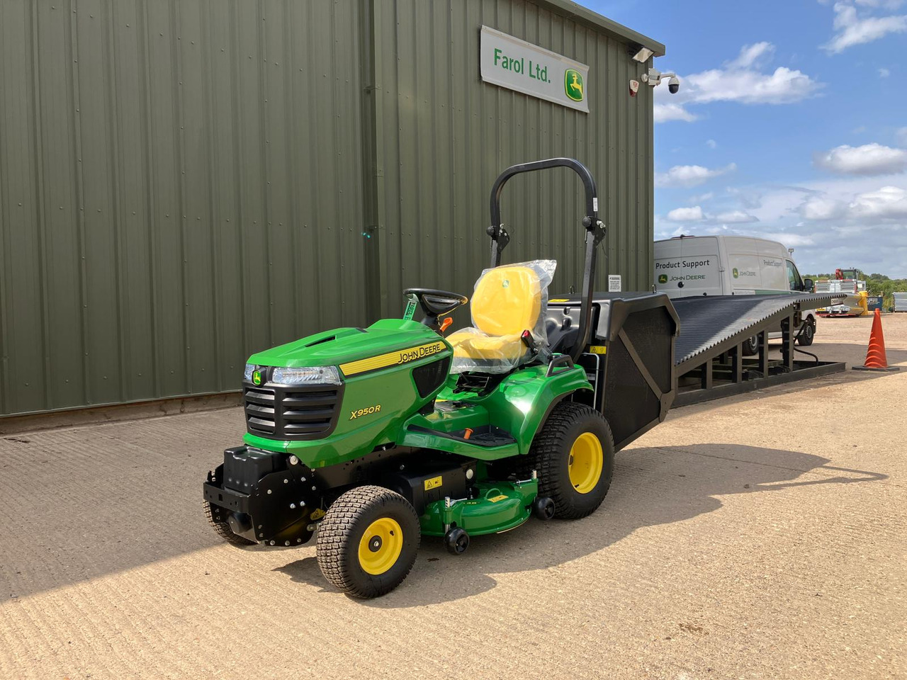 John Deere X950R Commercial Cut & Collect - Cortacésped: foto 1 John Deere X950R Commercial Cut & Collect - Cortacésped: foto 1