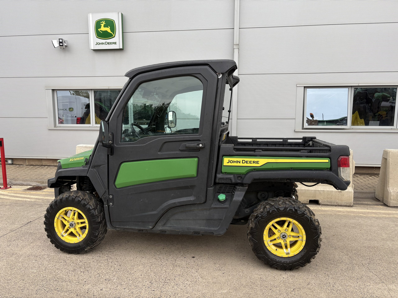 John Deere XUV865M Gator - Cuadrimoto: foto 1 John Deere XUV865M Gator - Cuadrimoto: foto 1