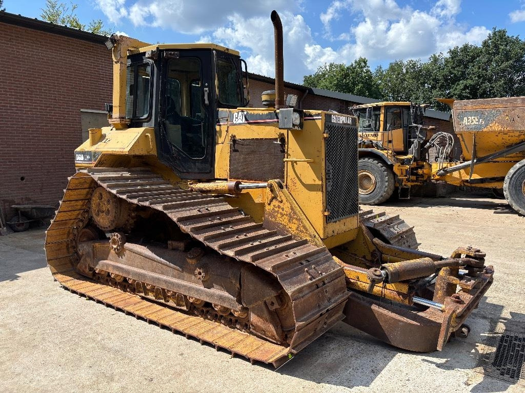 CAT D 6 M LGP - Bulldozer: foto 3 CAT D 6 M LGP - Bulldozer: foto 3