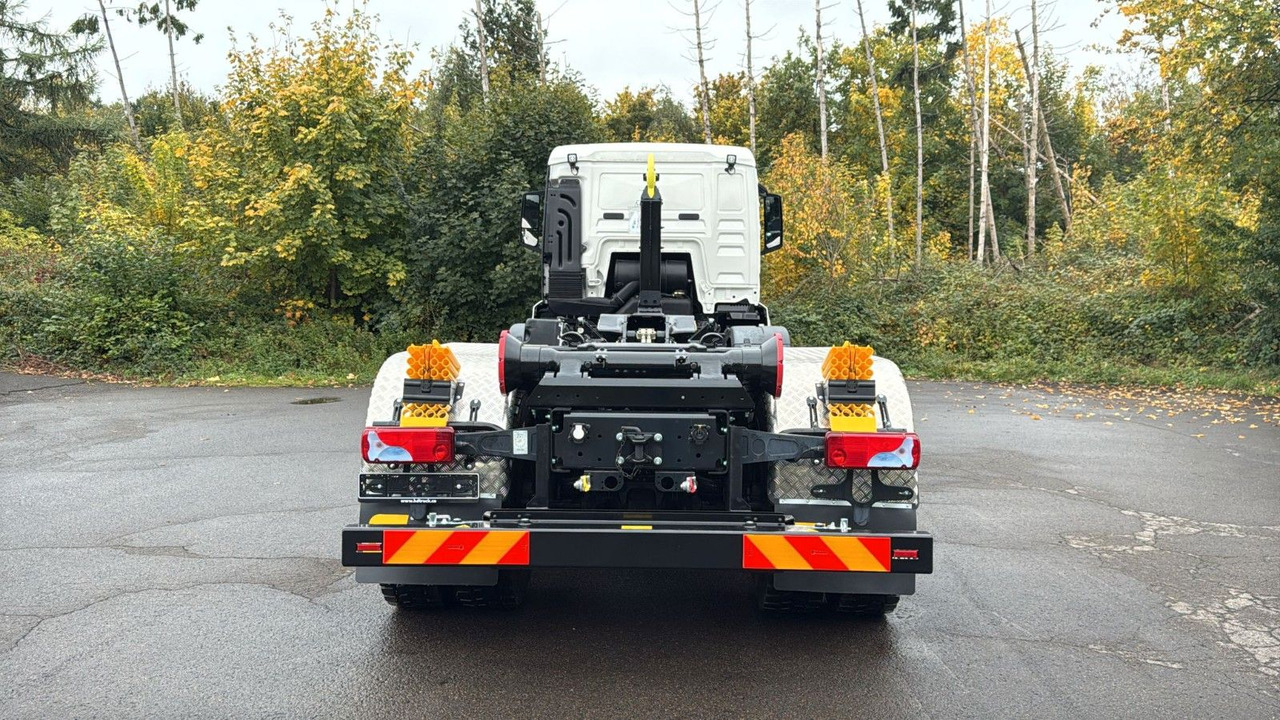MAN TGS 35.480 8x4 Euro6e Hiab MultLift Abrollkipper - Camión multibasculante, Camión grúa: foto 4 MAN TGS 35.480 8x4 Euro6e Hiab MultLift Abrollkipper - Camión multibasculante, Camión grúa: foto 4