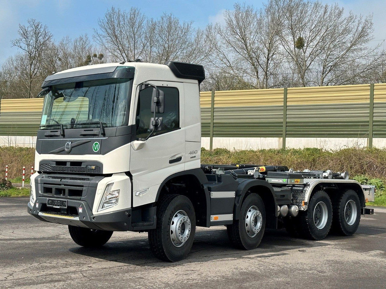 Volvo FMX 460 8x4 Hiab MultLift Abrollkipper Euro6e - Camión multibasculante, Camión grúa: foto 2 Volvo FMX 460 8x4 Hiab MultLift Abrollkipper Euro6e - Camión multibasculante, Camión grúa: foto 2