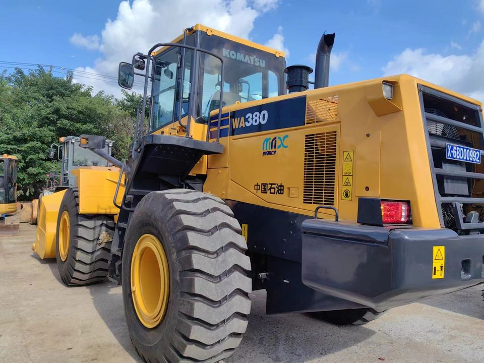 Original Good Condition Used Loader WA380Z-6 5 Ton Wheel Loader Construction Machinery for Komatsu - Cargadora de ruedas: foto 2 Original Good Condition Used Loader WA380Z-6 5 Ton Wheel Loader Construction Machinery for Komatsu - Cargadora de ruedas: foto 2