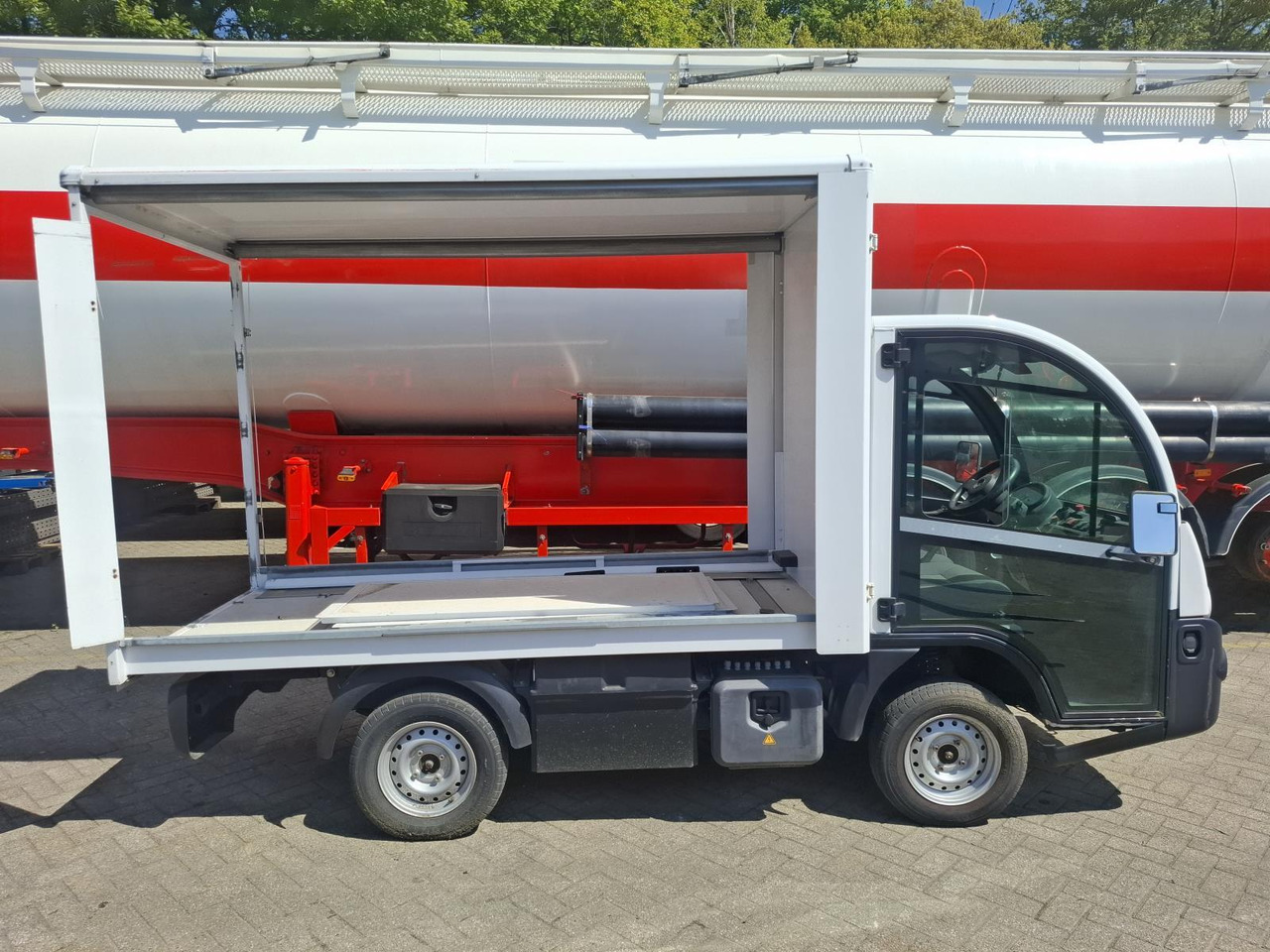 Aixam Mega E-Worker Elektrische Bakwagen RK-437-P - Carrito de golf: foto 5 Aixam Mega E-Worker Elektrische Bakwagen RK-437-P - Carrito de golf: foto 5
