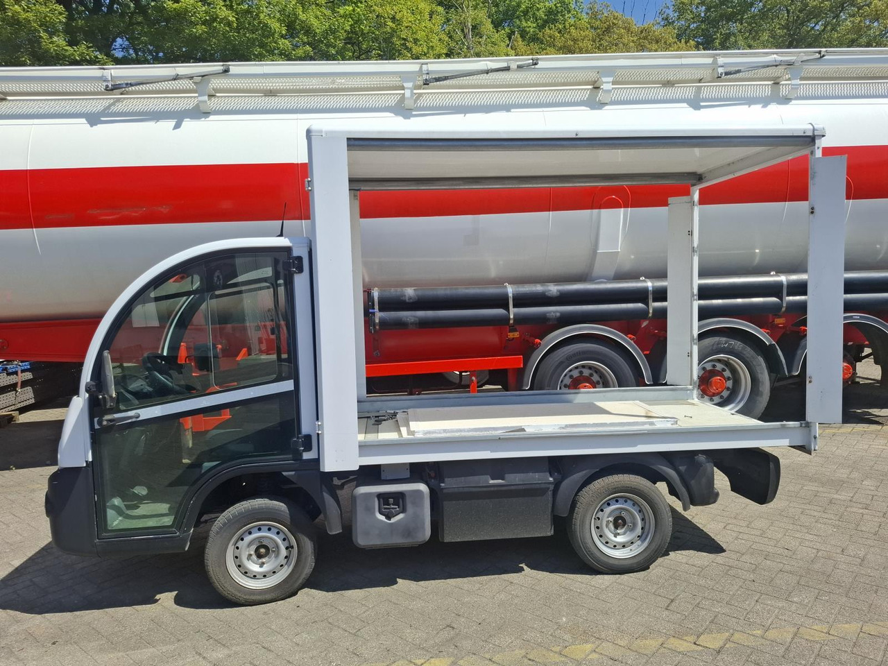 Aixam Mega E-Worker Elektrische Bakwagen RK-437-P - Carrito de golf: foto 4 Aixam Mega E-Worker Elektrische Bakwagen RK-437-P - Carrito de golf: foto 4
