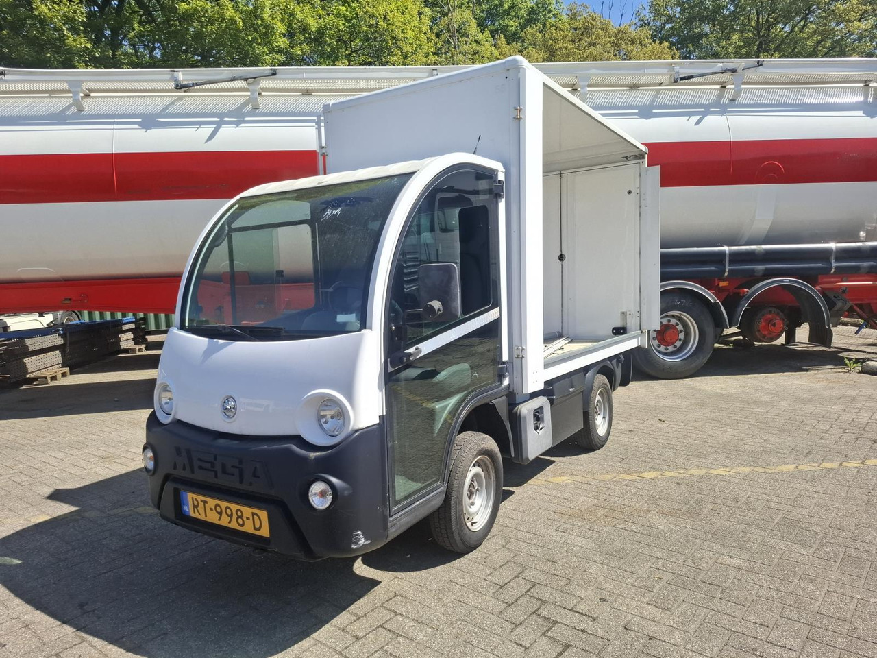 Aixam Mega E-Worker Elektrische Bakwagen RT-998-D - Carrito de golf: foto 1 Aixam Mega E-Worker Elektrische Bakwagen RT-998-D - Carrito de golf: foto 1