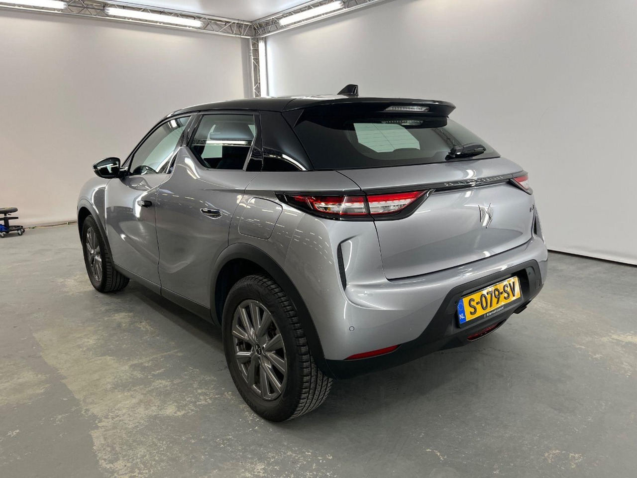DS 3 1.2 PureTech Bastille | 2023 | 64.053 km | S079SV | NAP: Logisch - SUV/ Todoterreno: foto 3 DS 3 1.2 PureTech Bastille | 2023 | 64.053 km | S079SV | NAP: Logisch - SUV/ Todoterreno: foto 3