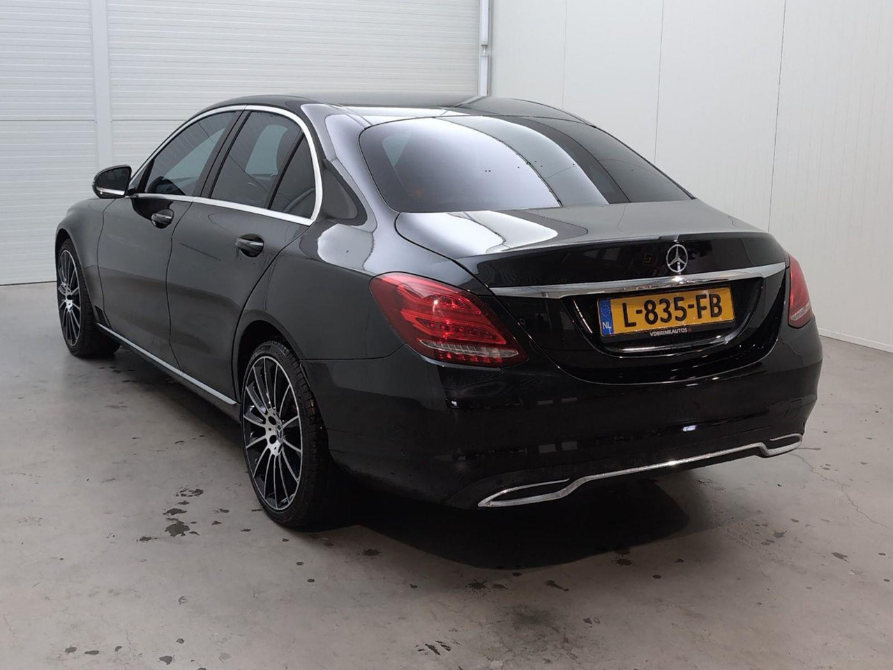 Mercedes-Benz C-klasse 250 CDI 4MATIC Premium Plus | 2017 | 201.697 km | Automaat | L835FB | NAP: Geen oordeel - Sedan: foto 3 Mercedes-Benz C-klasse 250 CDI 4MATIC Premium Plus | 2017 | 201.697 km | Automaat | L835FB | NAP: Geen oordeel - Sedan: foto 3