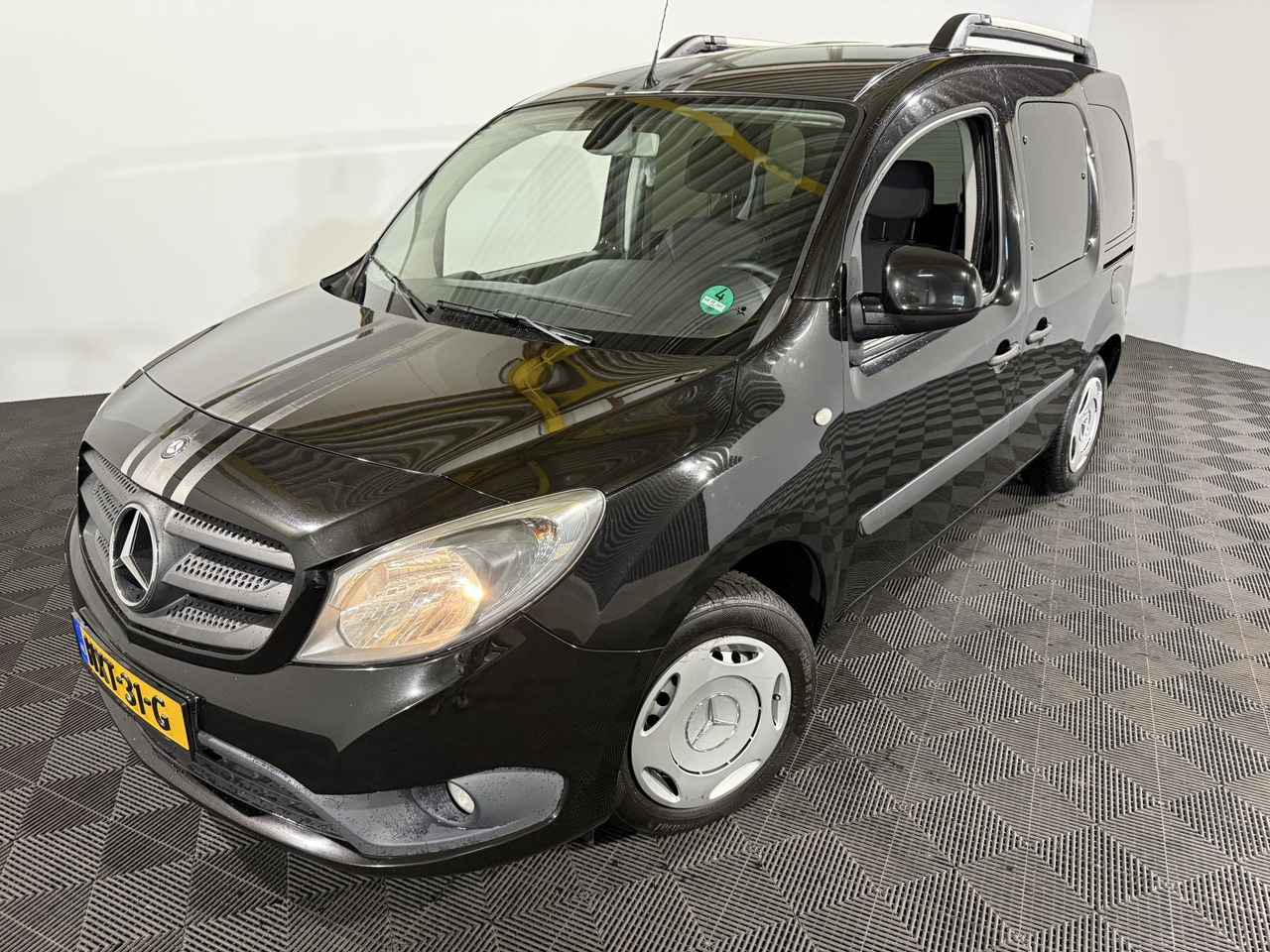 Mercedes-Benz | Citan | 109 CDI Trend | 2014 | 200.971 km | HXT31G | Geen oordeel - Coche: foto 1 Mercedes-Benz | Citan | 109 CDI Trend | 2014 | 200.971 km | HXT31G | Geen oordeel - Coche: foto 1