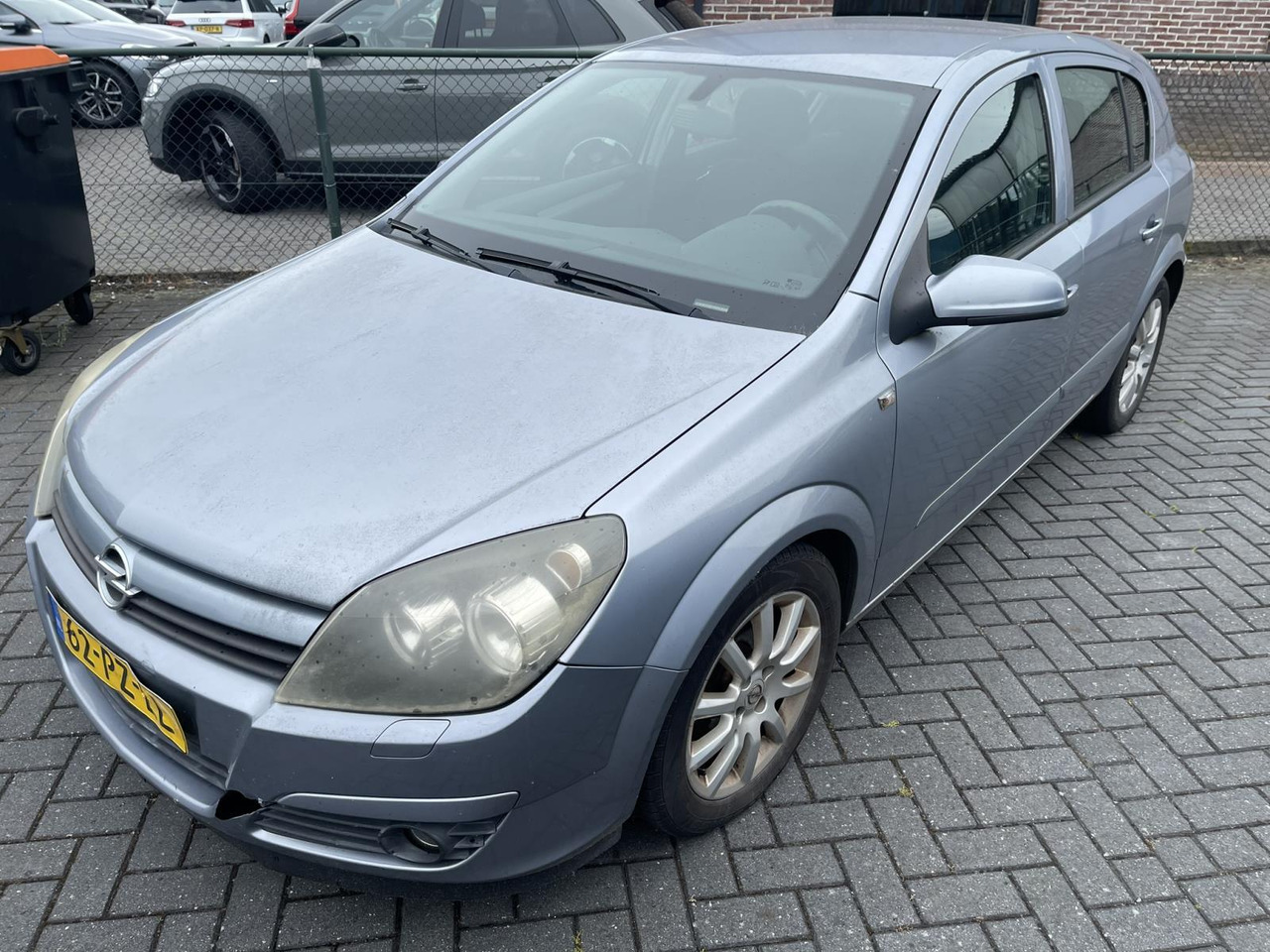 Opel Astra 1.6 Enjoy 62-PZ-LL 201.516 km - Sedan: foto 1 Opel Astra 1.6 Enjoy 62-PZ-LL 201.516 km - Sedan: foto 1
