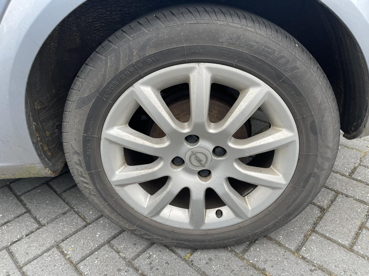 Opel Astra 1.6 Enjoy 62-PZ-LL 201.516 km - Sedan: foto 3 Opel Astra 1.6 Enjoy 62-PZ-LL 201.516 km - Sedan: foto 3