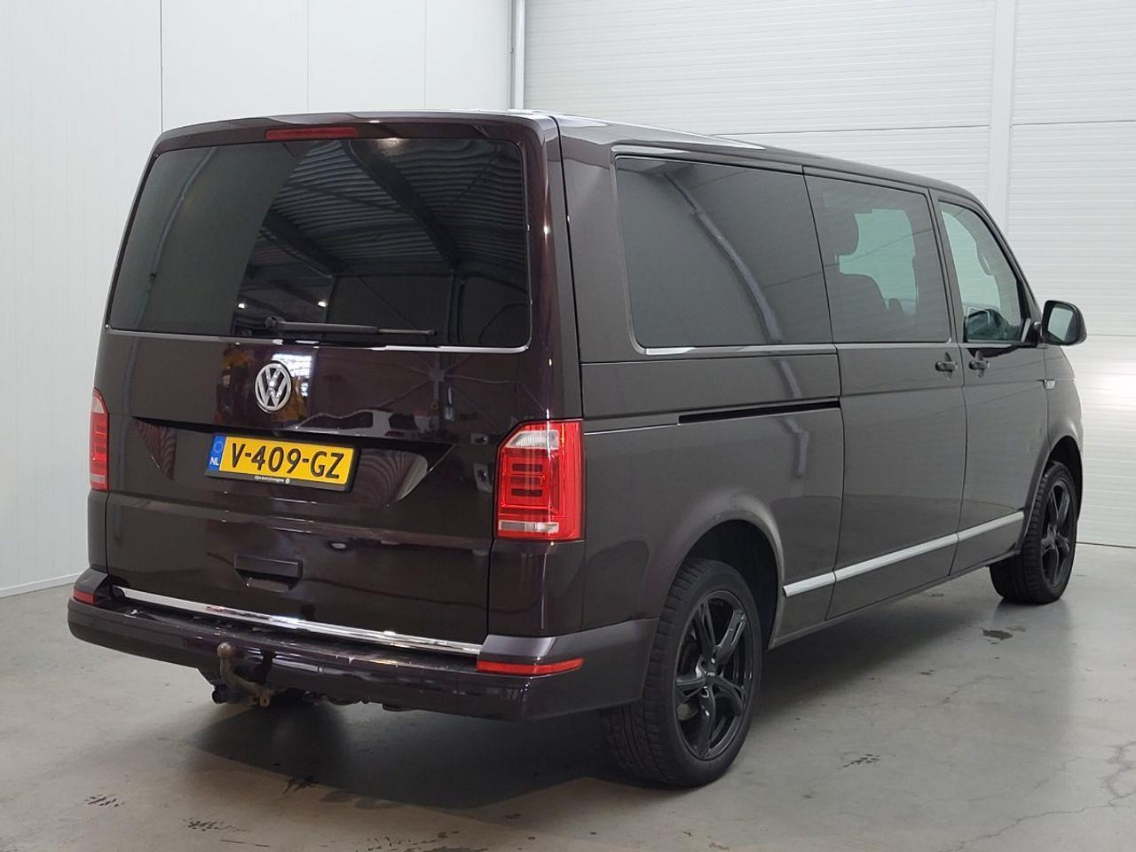 Volkswagen Transporter 2.0 TDI L2H1 DC Highline | 2017 | 301.926 km | Automaat | V409GZ | NAP: Logisch - Furgoneta combi: foto 4 Volkswagen Transporter 2.0 TDI L2H1 DC Highline | 2017 | 301.926 km | Automaat | V409GZ | NAP: Logisch - Furgoneta combi: foto 4