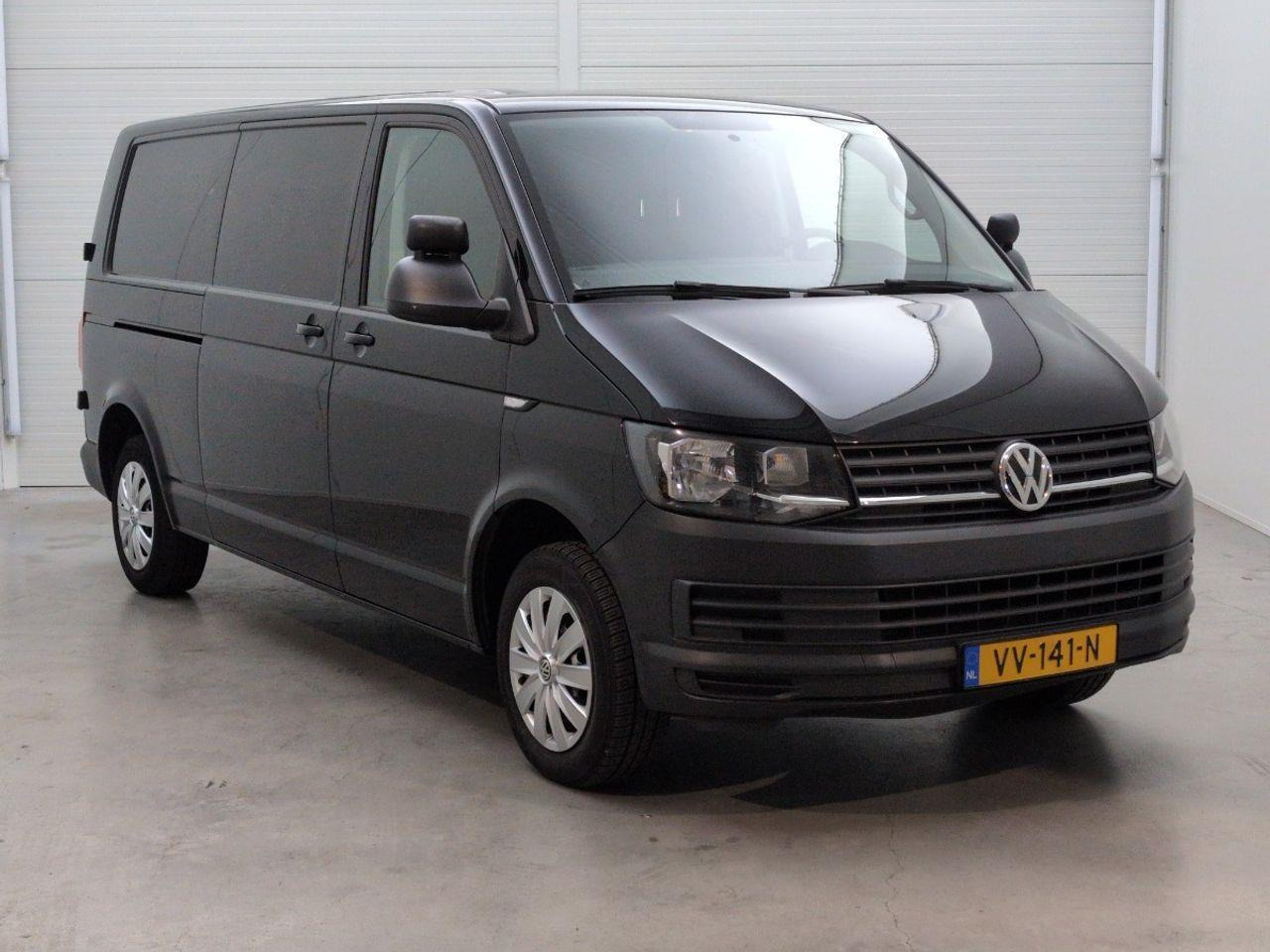 Volkswagen Transporter 2.0 TDI L2H1 Highline | 2016 | 194.729 km | VV141N | NAP: Logisch - Furgón: foto 2 Volkswagen Transporter 2.0 TDI L2H1 Highline | 2016 | 194.729 km | VV141N | NAP: Logisch - Furgón: foto 2