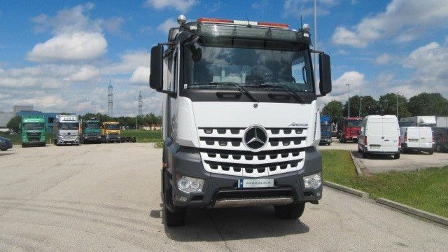 Mercedes-Benz Arocs 4148 8x4 Meiller 2-Seitenkipper - Camión volquete: foto 2 Mercedes-Benz Arocs 4148 8x4 Meiller 2-Seitenkipper - Camión volquete: foto 2