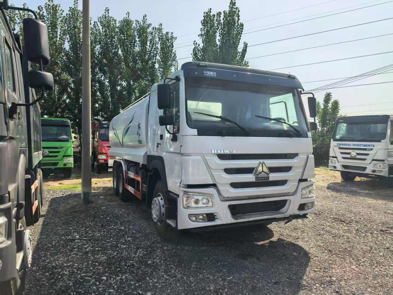 HOWO 371 - Camión cisterna: foto 1 HOWO 371 - Camión cisterna: foto 1