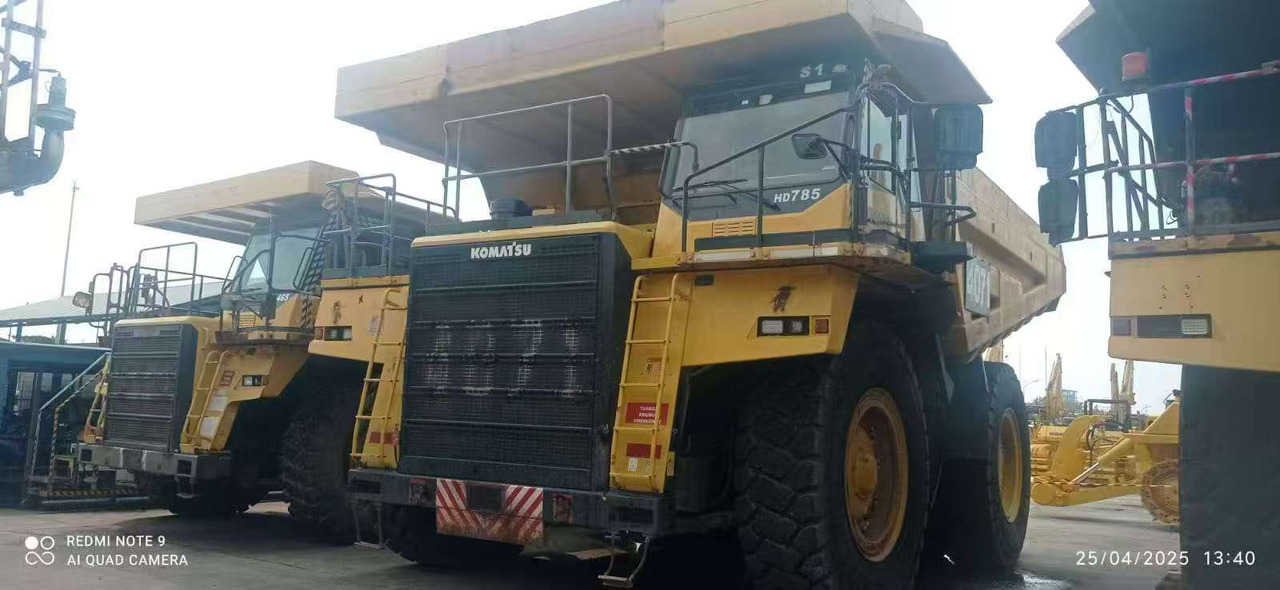 KOMATSU HD785-7 - Camión volquete: foto 1 KOMATSU HD785-7 - Camión volquete: foto 1