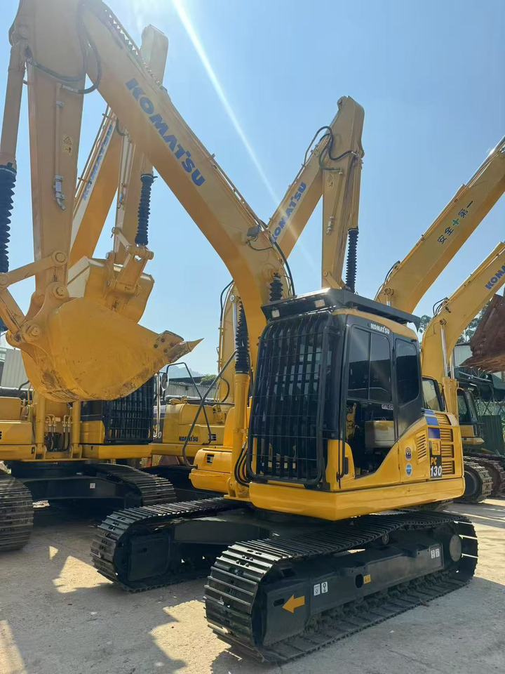 KOMATSU PC130-7 - Excavadora de cadenas: foto 5 KOMATSU PC130-7 - Excavadora de cadenas: foto 5