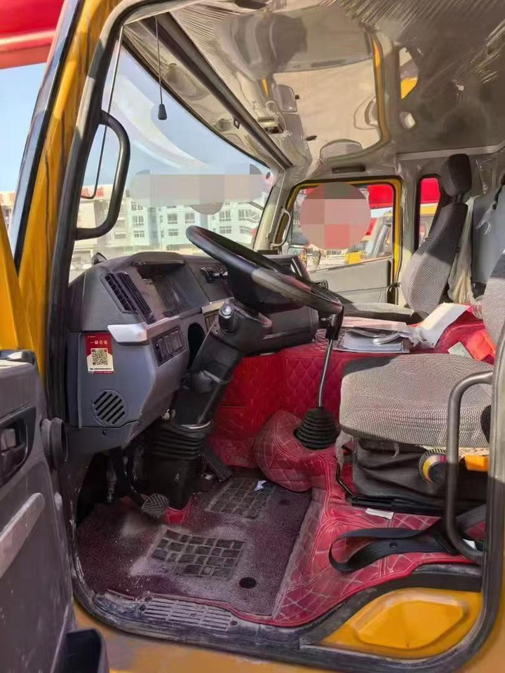 SANYI 800T5 - Grúa todo terreno: foto 3 SANYI 800T5 - Grúa todo terreno: foto 3