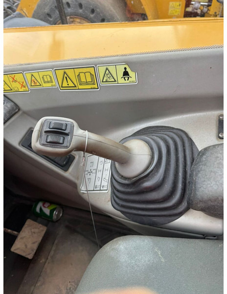 Manipulador telescópico Caterpillar TH360: foto 12 Manipulador telescópico Caterpillar TH360: foto 12