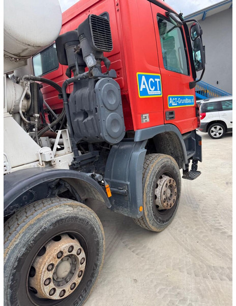 Mercedes-Benz Actros 4141 - Camión hormigonera: foto 3 Mercedes-Benz Actros 4141 - Camión hormigonera: foto 3