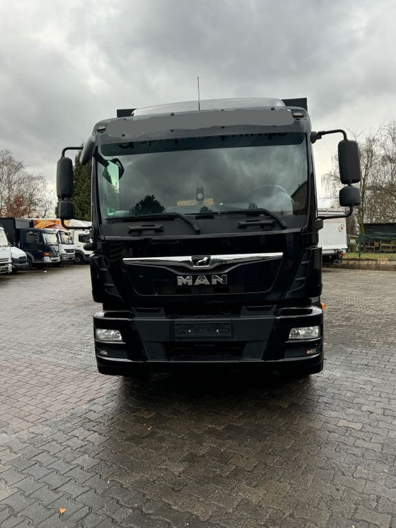 MAN TGM 26.320/LBW/Lenk-Lift/22 Pal./3instock - Camión transporte de bebidas: foto 3 MAN TGM 26.320/LBW/Lenk-Lift/22 Pal./3instock - Camión transporte de bebidas: foto 3