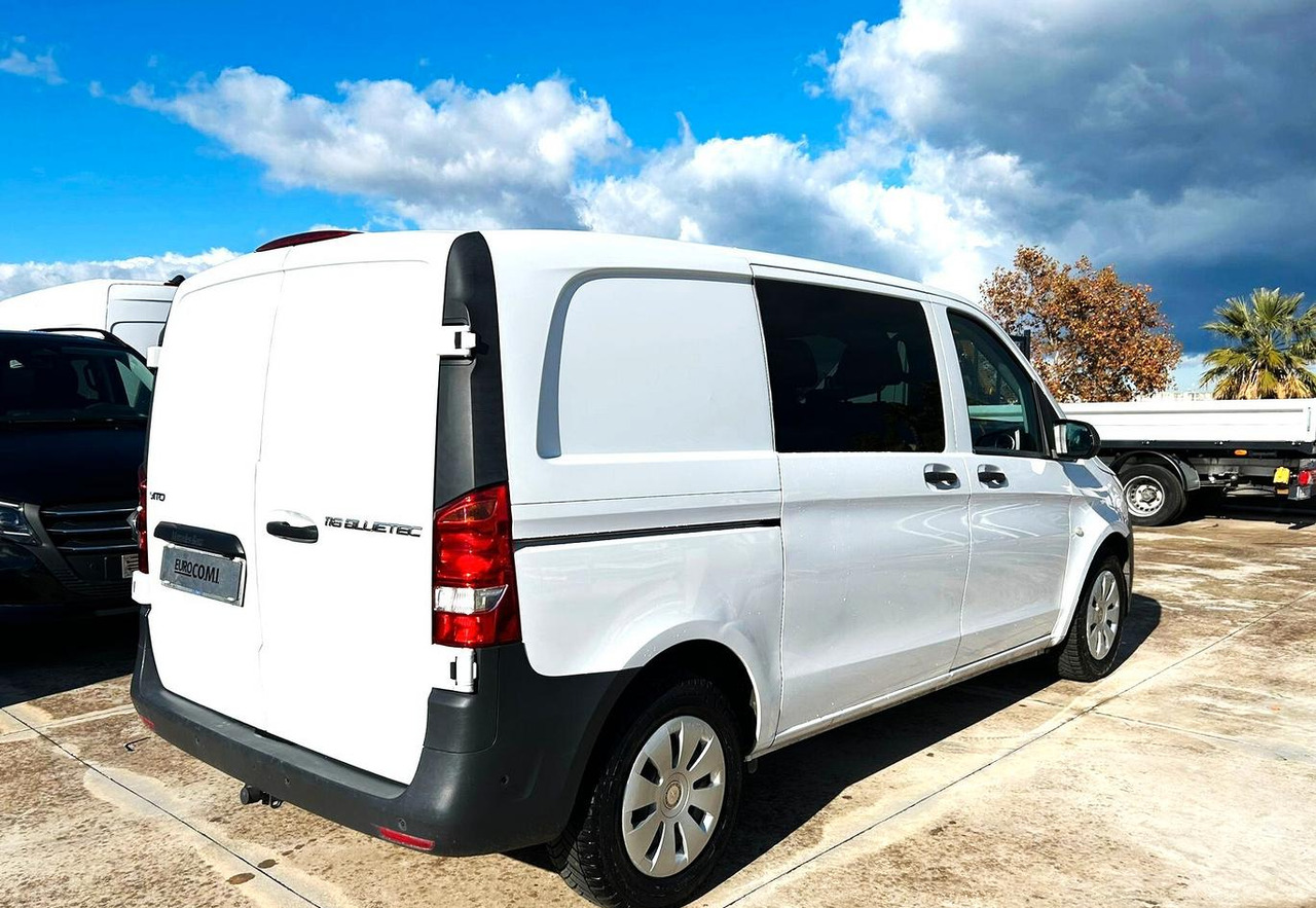 Mercedes Benz Vito Mixto Autocarro 6 posti - Furgoneta combi: foto 5 Mercedes Benz Vito Mixto Autocarro 6 posti - Furgoneta combi: foto 5