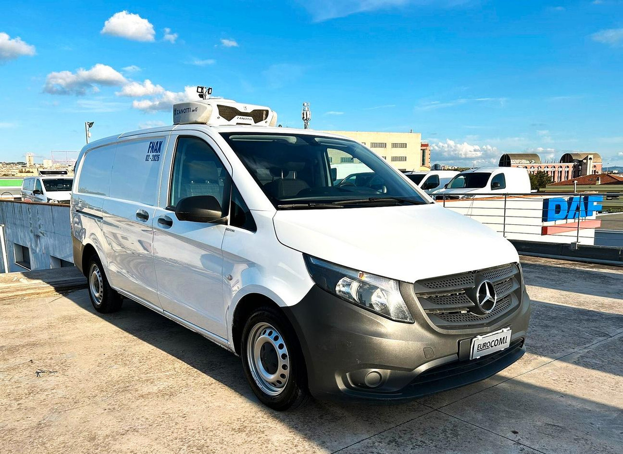 Mercedes Vito 114 cdi Long Frigo 0/4° Rete/Strada - Furgoneta frigorifica: foto 3 Mercedes Vito 114 cdi Long Frigo 0/4° Rete/Strada - Furgoneta frigorifica: foto 3