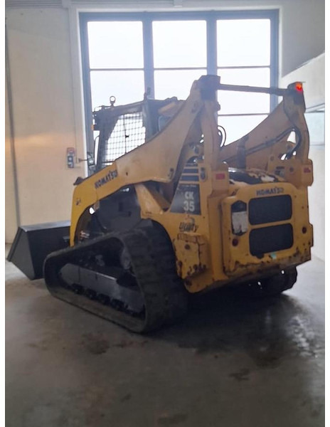 Komatsu CK35 - Minicargadora de cadenas: foto 5 Komatsu CK35 - Minicargadora de cadenas: foto 5