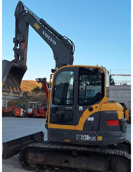 Volvo ECR88PLUS - Miniexcavadora: foto 3 Volvo ECR88PLUS - Miniexcavadora: foto 3